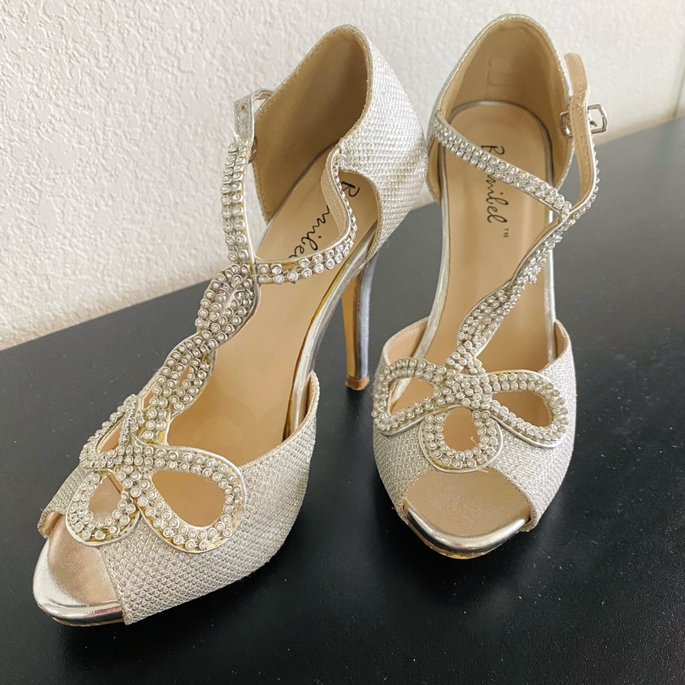 Bonnibel Sexy Heels - Size 6.5